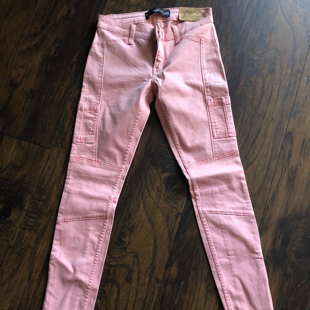 NWT Hollister Crop